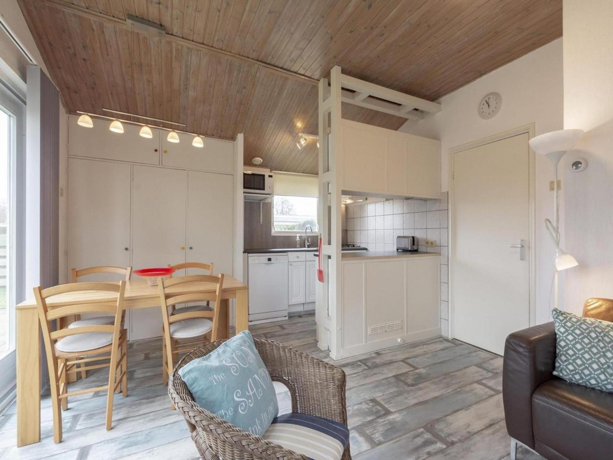 Holiday Home With Playground Callantsoog Esterno foto
