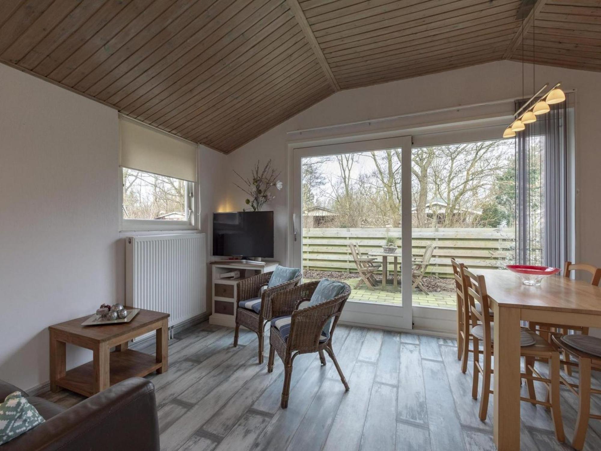 Holiday Home With Playground Callantsoog Esterno foto